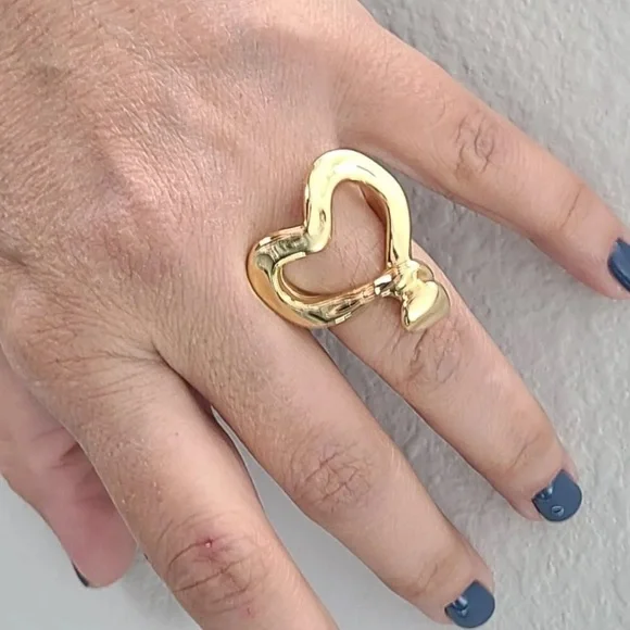 Uno De 50 Ring - NAILED HEART - Gold - Various Sizes - Picture 8 of 14